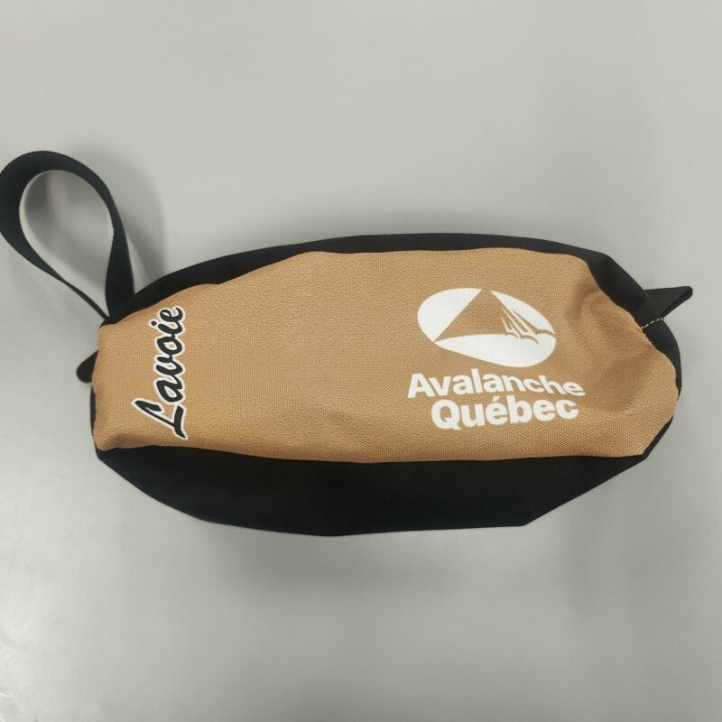 Étui pour outils d'étude de la neige